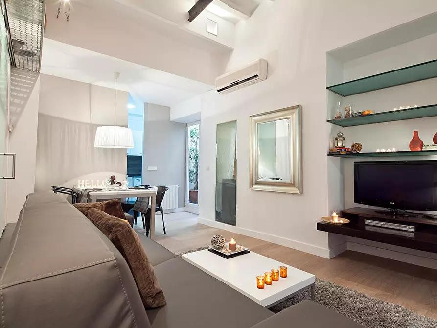 Immagine 9 di Appartamento in affitto  in Carrer de la Portaferrissa a Barcelona