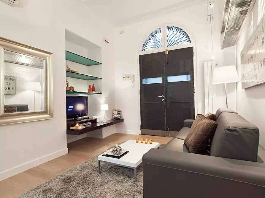 Immagine 8 di Appartamento in affitto  in Carrer de la Portaferrissa a Barcelona