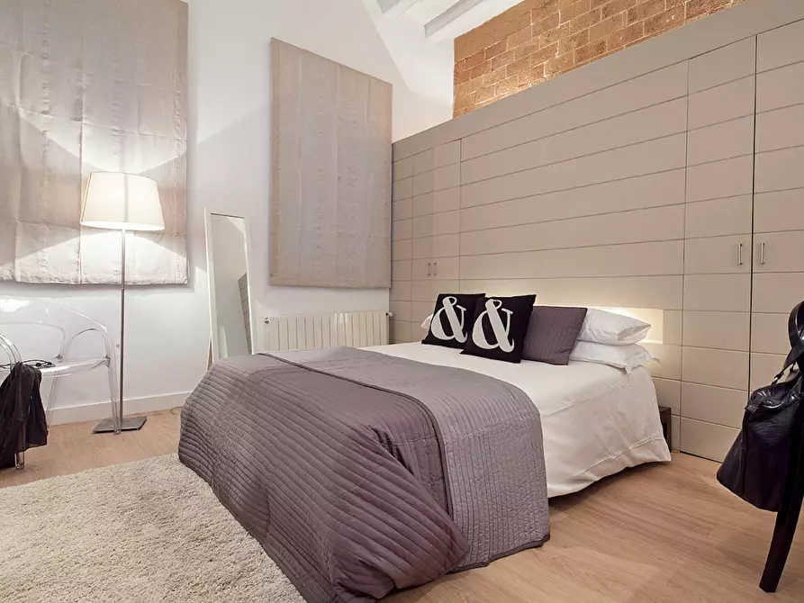 Immagine 1 di Appartamento in affitto  in Carrer de la Portaferrissa a Barcelona