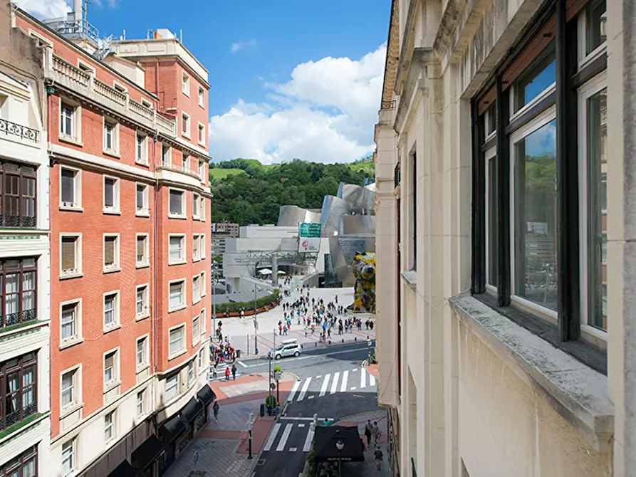 Immagine 7 di Camera in affitto  in Iparraguirre Kalea a Bilbao