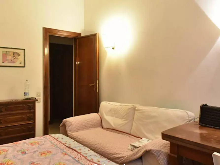 Immagine 6 di Camera in affitto  in Via Pietro Mascagni a Roma