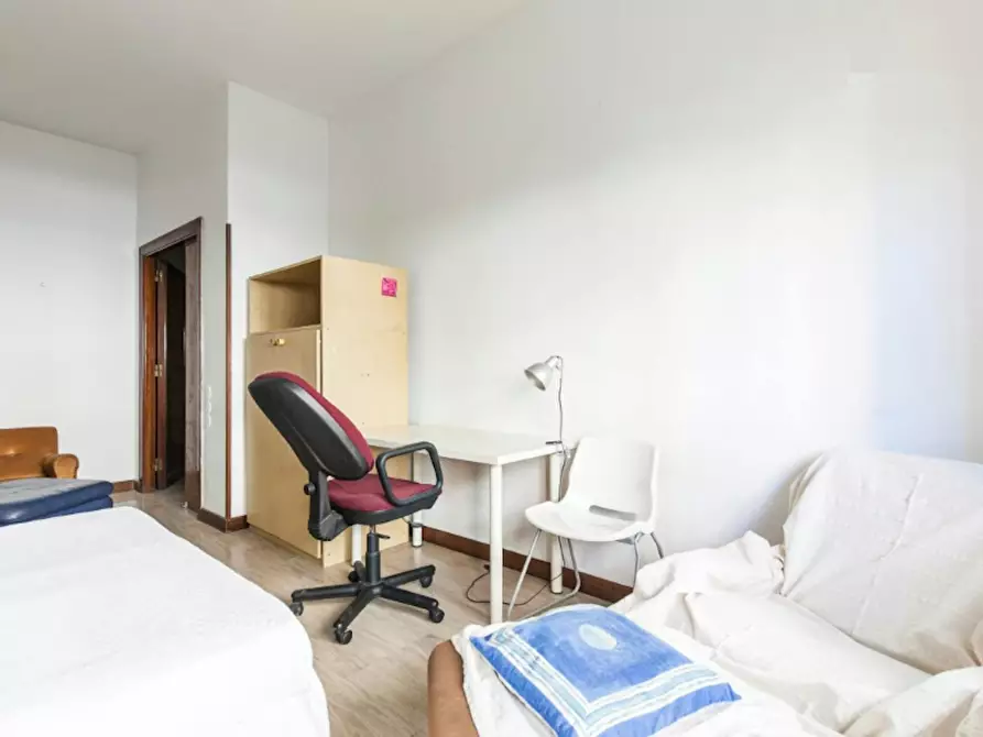 Immagine 3 di Camera in affitto  in Via Pietro Mascagni a Roma