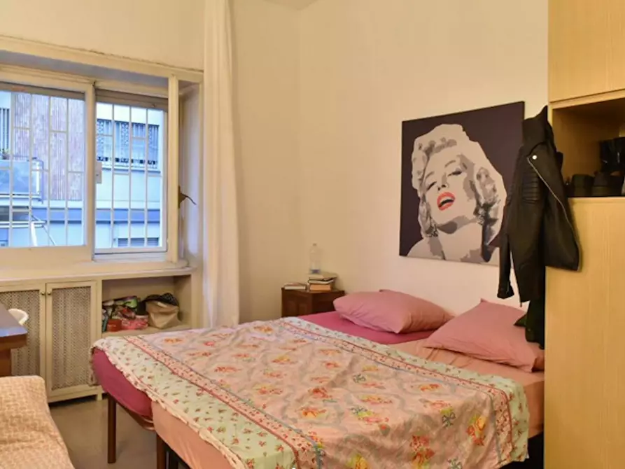 Immagine 5 di Camera in affitto  in Via Pietro Mascagni a Roma