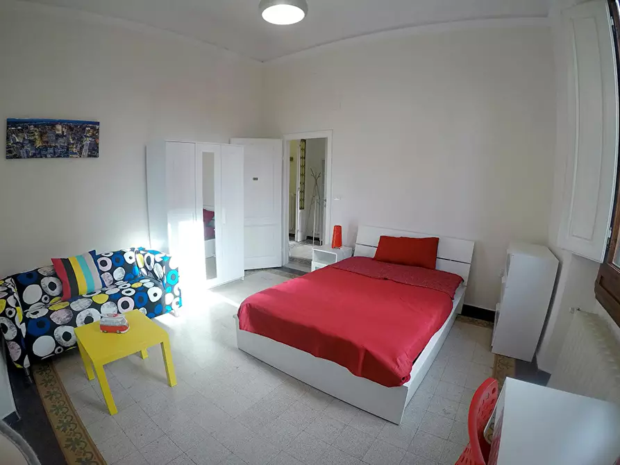 Immagine 2 di Camera in affitto  in Via della Cernaia a Firenze