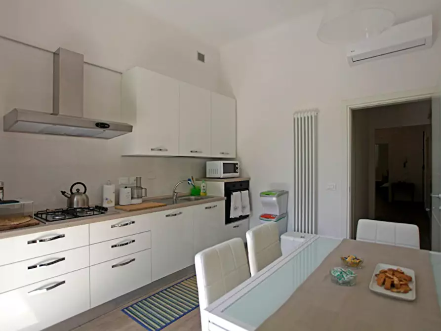 Immagine 2 di Appartamento in affitto  in Via Villani a Firenze
