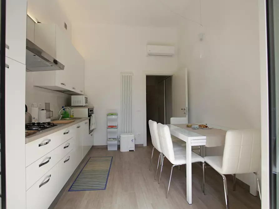 Immagine 4 di Appartamento in affitto  in Via Villani a Firenze