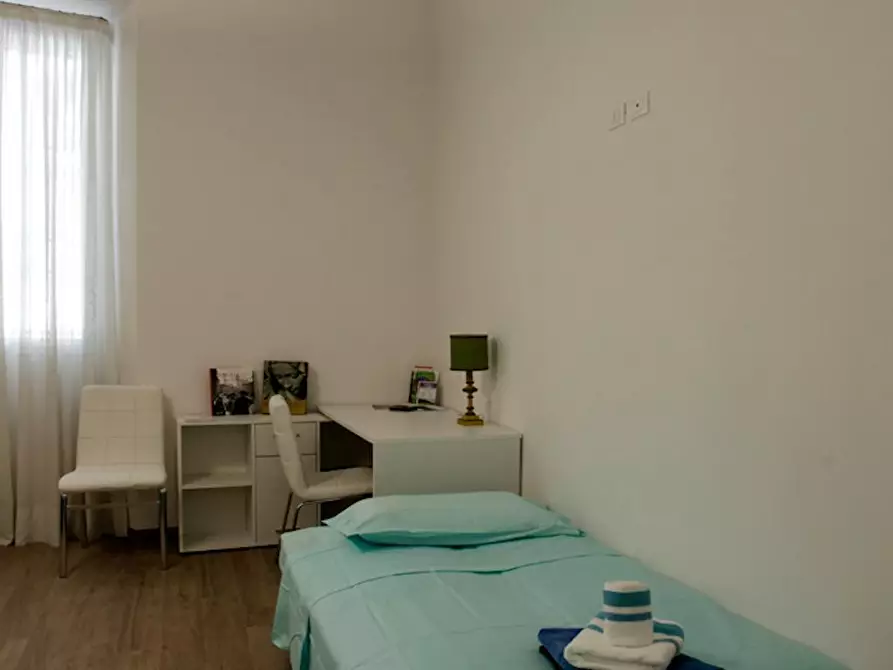 Immagine 9 di Appartamento in affitto  in Via Villani a Firenze