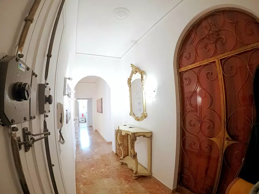 Immagine 8 di Camera in affitto  in Piazza Augusto Conti a Firenze