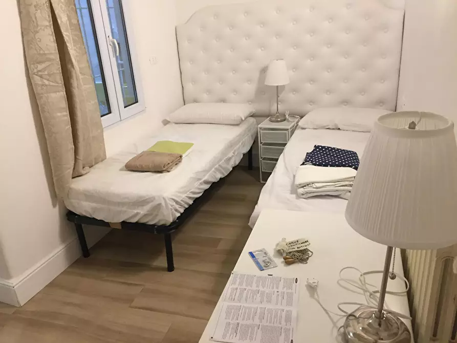 Immagine 1 di Camera in affitto  in Via dei Serragli a Firenze