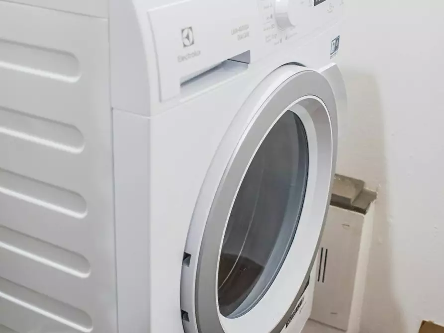 Immagine 9 di Camera condivisa in affitto  in Via San Giovanni a Firenze