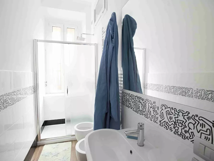 Immagine 9 di Camera condivisa in affitto  in Viale Lombardia a Milano