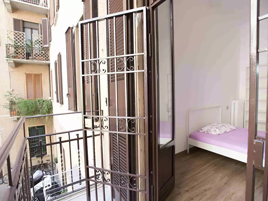 Immagine 2 di Camera in affitto  in Viale Lombardia a Milano