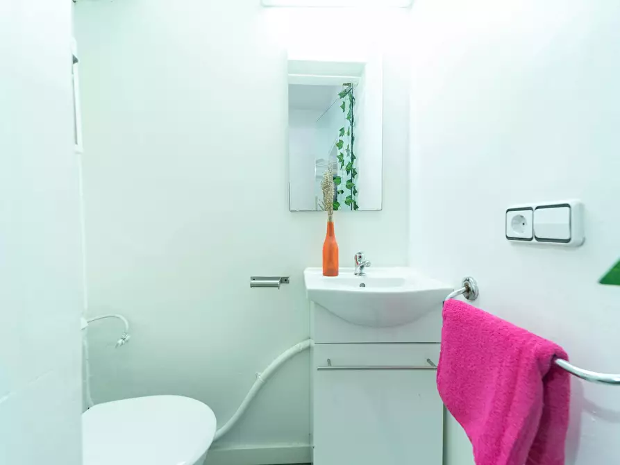 Immagine 5 di Camera in affitto  in Carrer de Sicília a Barcelona