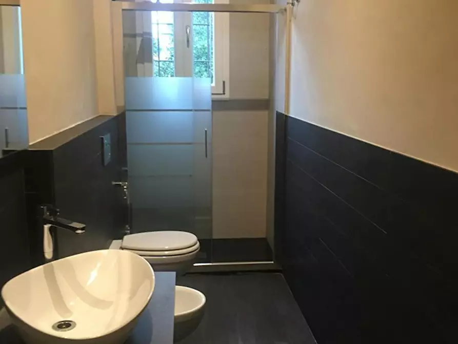 Immagine 4 di Camera condivisa in affitto  in Via del Ponte Sospeso a Firenze