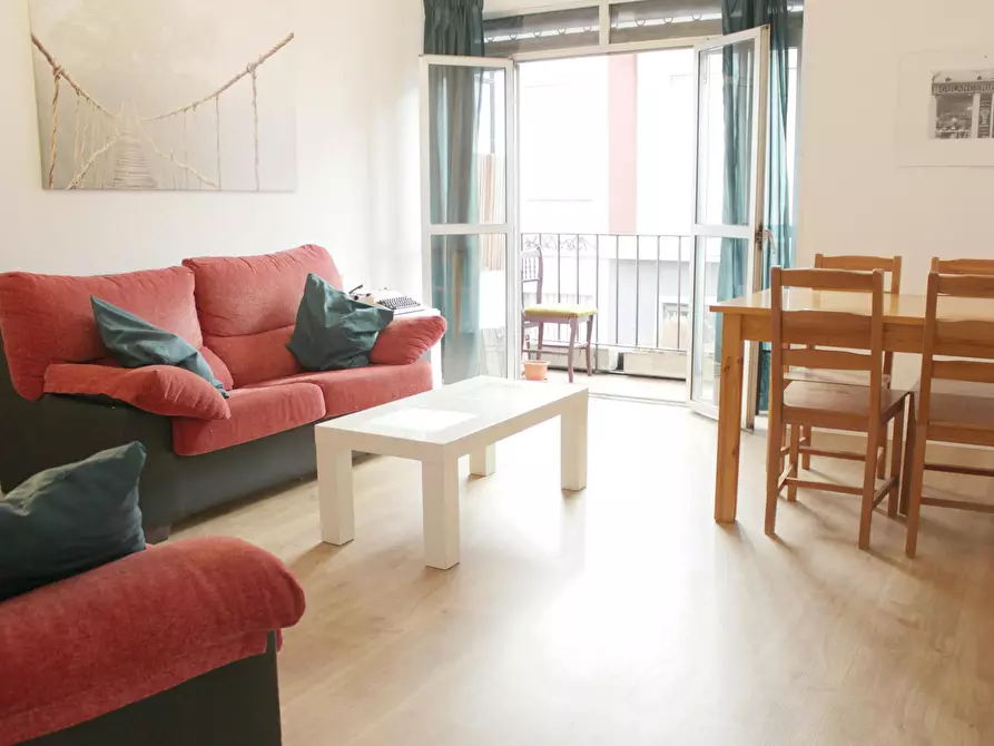 Immagine 4 di Camera in affitto  in Calle Francisco Carrión Mejías a Sevilla