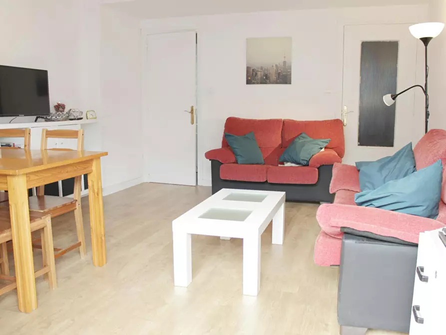 Immagine 6 di Camera in affitto  in Calle Francisco Carrión Mejías a Sevilla