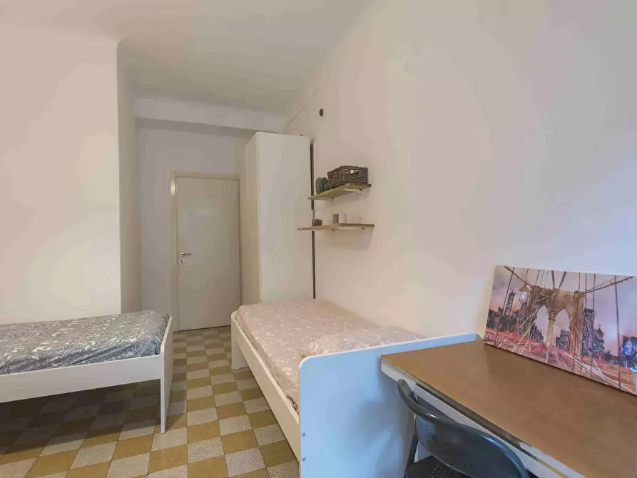 Immagine 6 di Camera condivisa in affitto  in Piazzale Susa a Milano