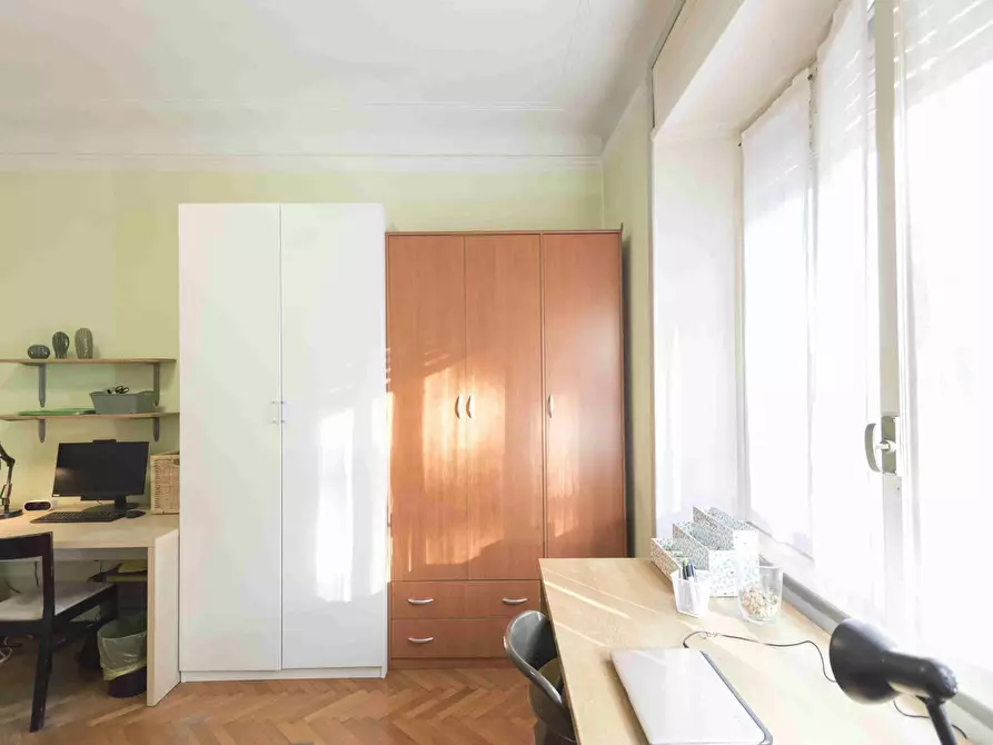 Immagine 7 di Camera condivisa in affitto  in Piazzale Susa a Milano