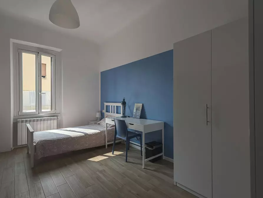 Immagine 2 di Camera condivisa in affitto  in Via Giovanna d'Arco a Sesto San Giovanni