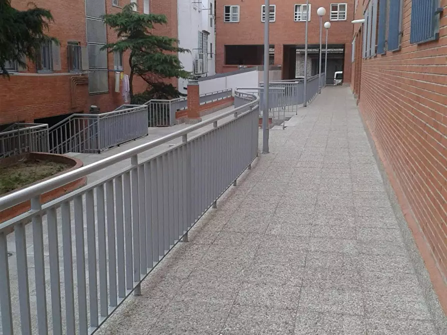 Immagine 5 di Camera in affitto  in Avenida de Palomeras a Madrid