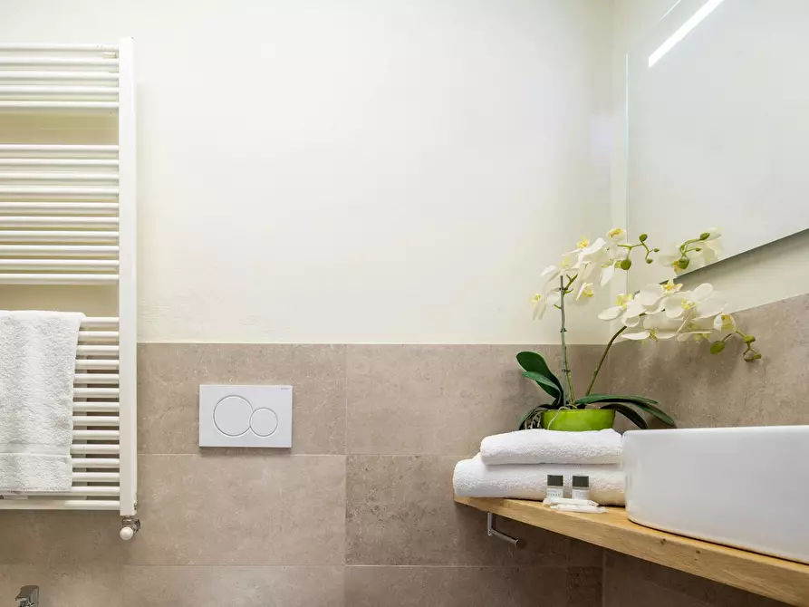 Immagine 9 di Appartamento in affitto  in Via dei Calzaioli a Firenze