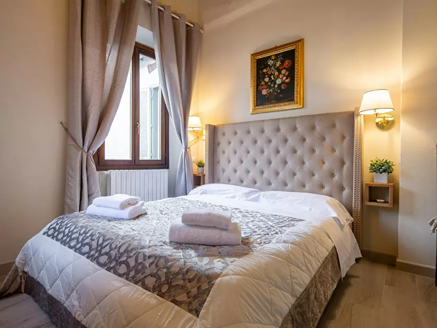 Immagine 4 di Appartamento in affitto  in Via dei Calzaioli a Firenze