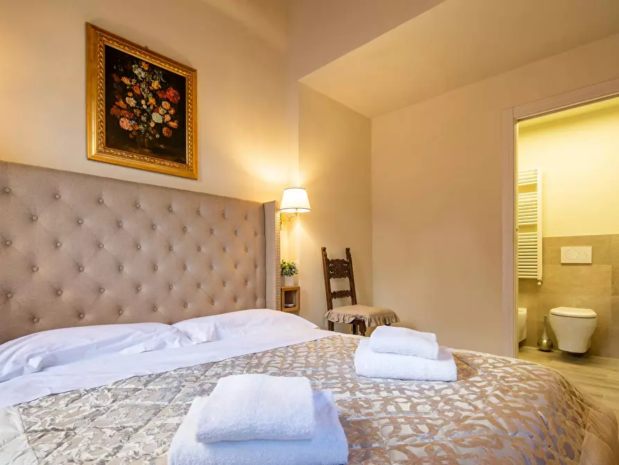 Immagine 7 di Appartamento in affitto  in Via dei Calzaioli a Firenze