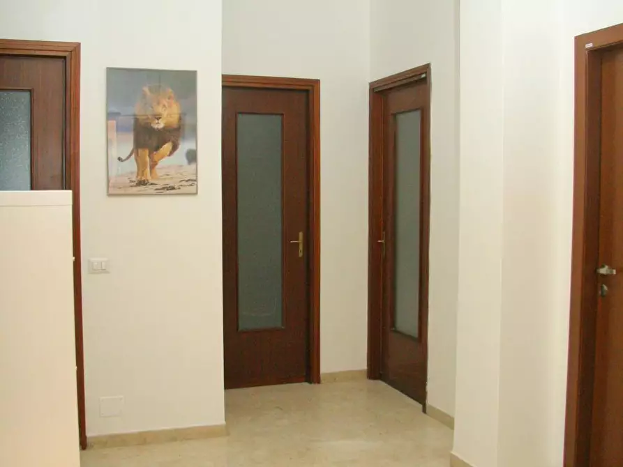 Immagine 6 di Camera in affitto  in Corso Peschiera a Torino