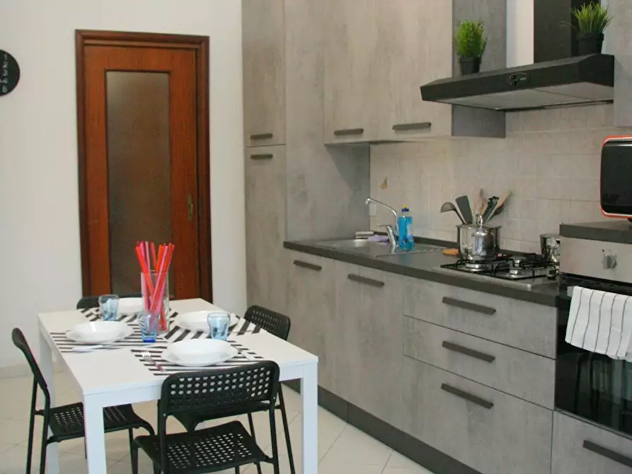 Immagine 5 di Camera in affitto  in Corso Peschiera a Torino