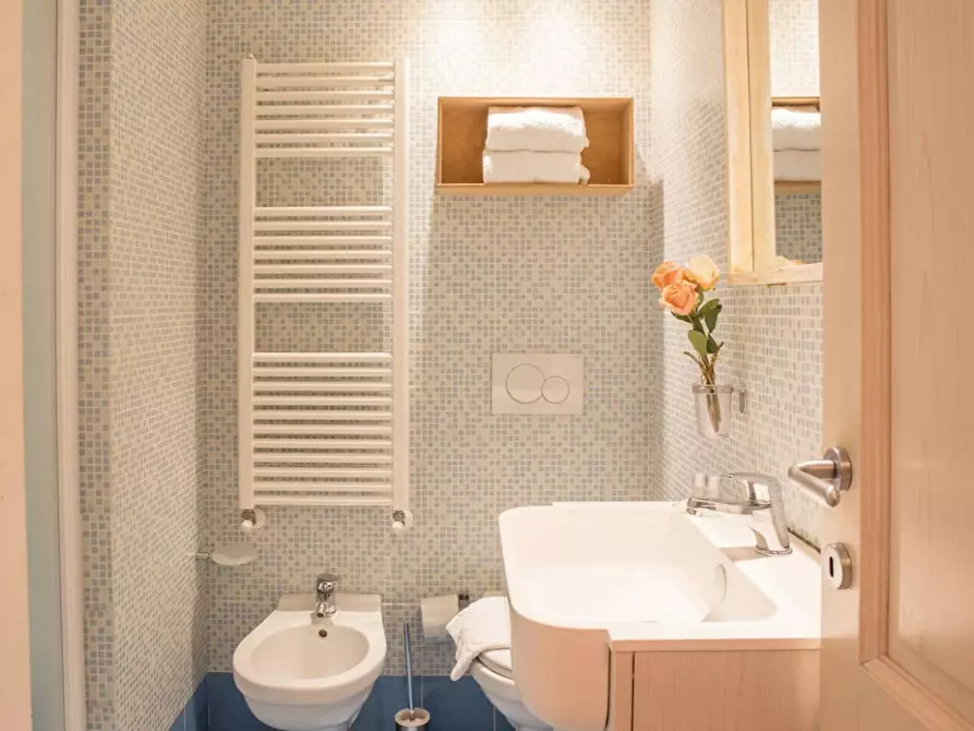 Immagine 10 di Appartamento in affitto  in Via Vittorio Emanuele II a Firenze