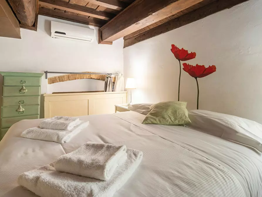 Immagine 9 di Appartamento in affitto  in Via Lambertesca a Firenze