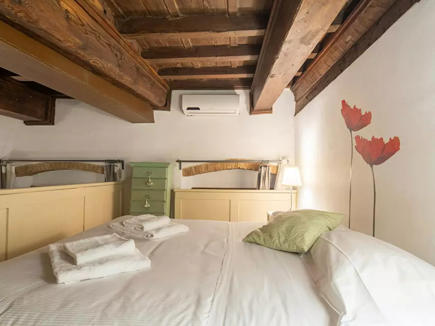 Immagine 10 di Appartamento in affitto  in Via Lambertesca a Firenze