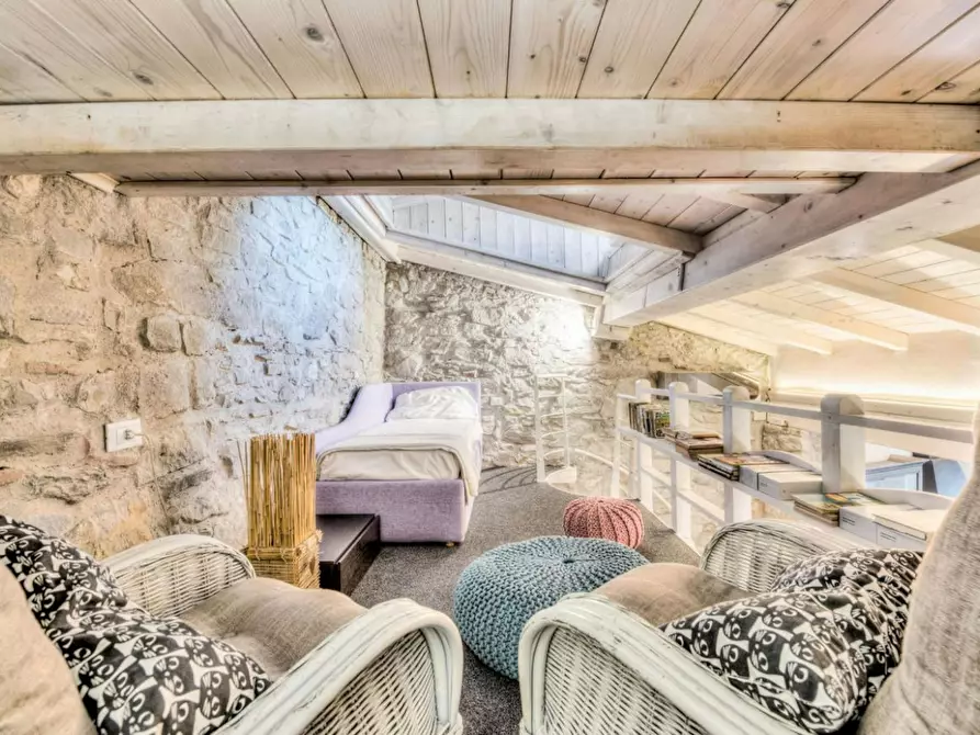 Immagine 10 di Appartamento in affitto  in Via Vittorio Emanuele II a Firenze