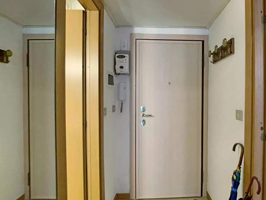 Immagine 5 di Appartamento in affitto  in Viale Col di Lana a Milano