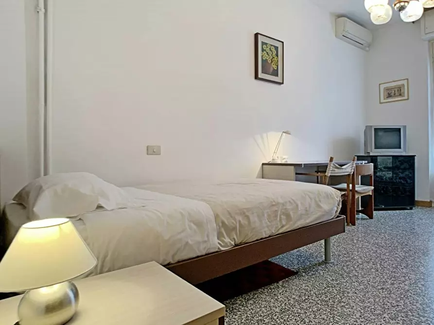 Immagine 6 di Appartamento in affitto  in Viale Col di Lana a Milano