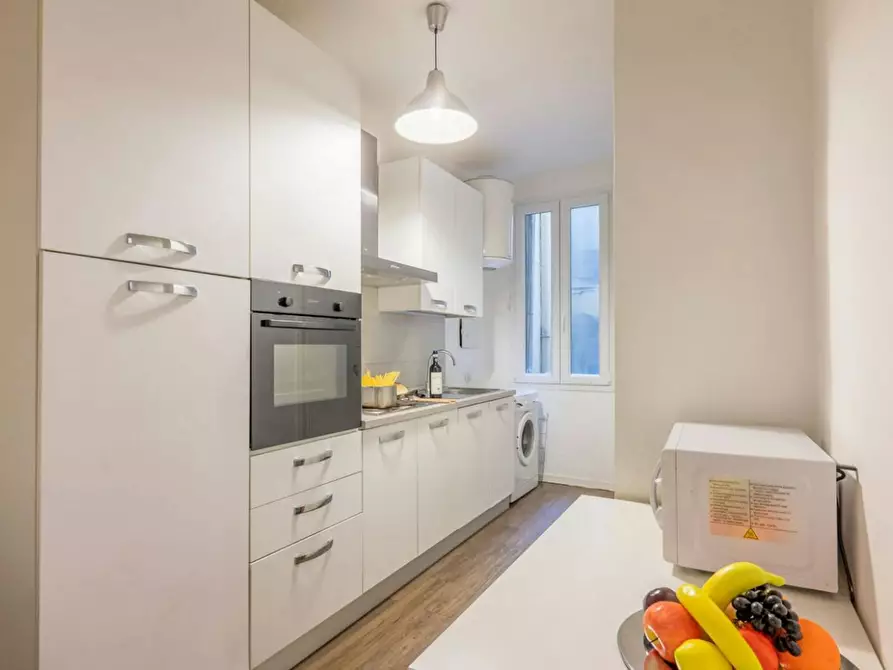 Immagine 6 di Appartamento in affitto  in Via dei Leoni a Firenze