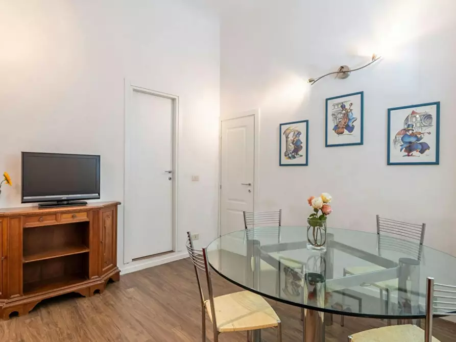 Immagine 2 di Appartamento in affitto  in Via dei Leoni a Firenze