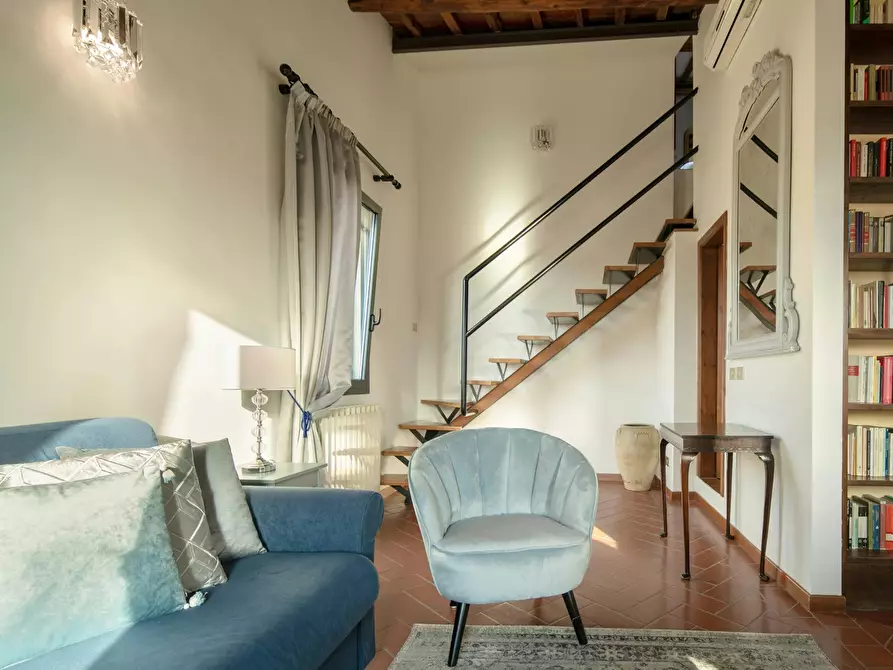 Immagine 10 di Appartamento in affitto  in Via Toscanella a Firenze