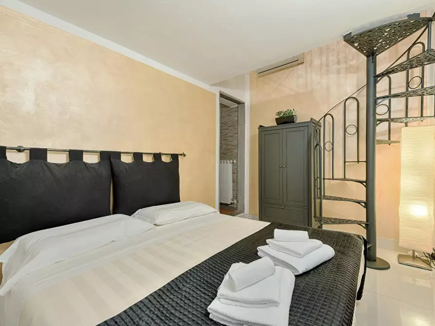 Immagine 6 di Appartamento in affitto  in Borgo Tegolaio a Firenze