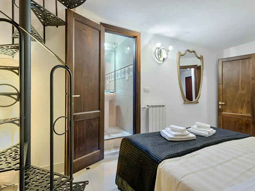 Immagine 7 di Appartamento in affitto  in Borgo Tegolaio a Firenze