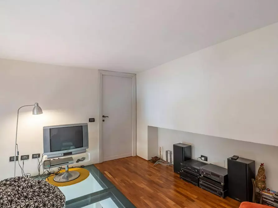 Immagine 9 di Appartamento in affitto  in Via Venezia a Firenze