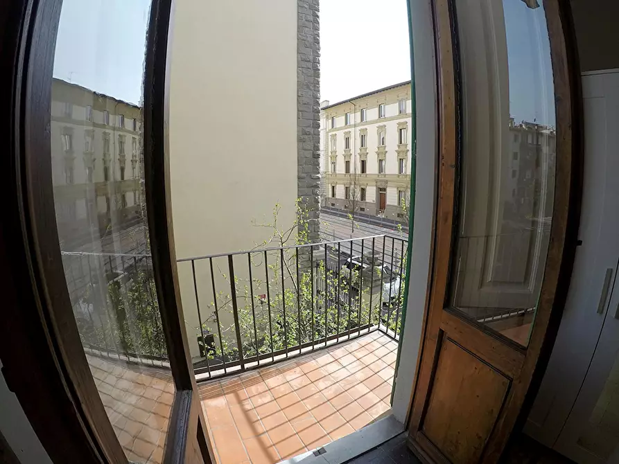 Immagine 4 di Camera in affitto  in Via della Cernaia a Firenze
