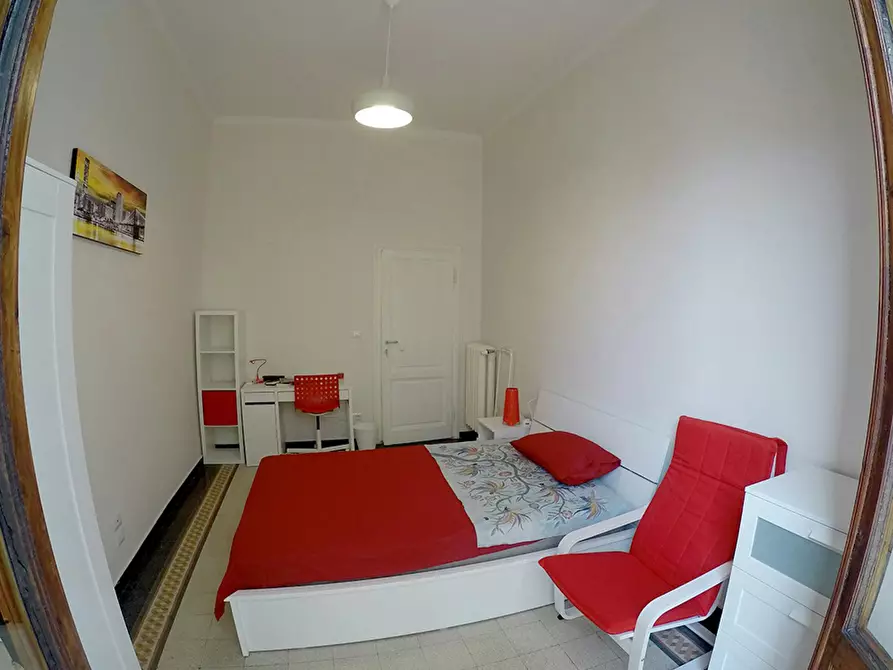 Immagine 3 di Camera in affitto  in Via della Cernaia a Firenze