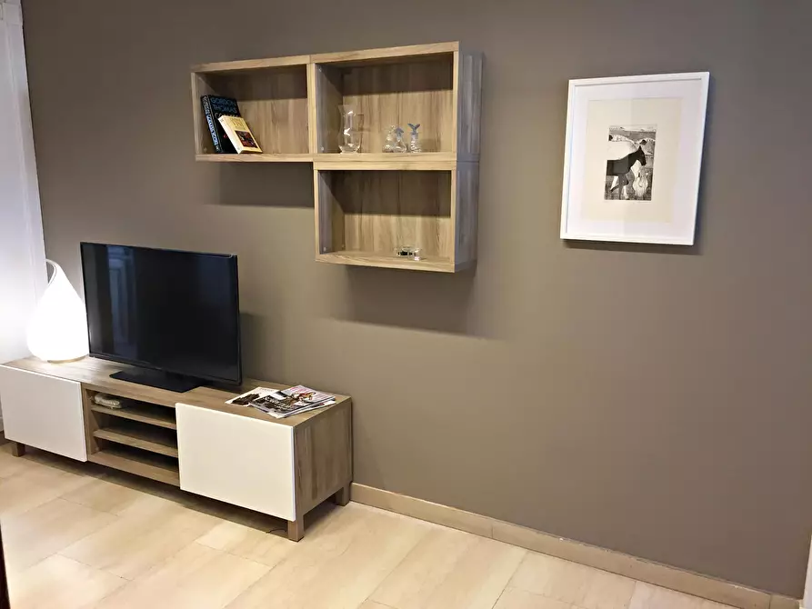 Immagine 10 di Camera in affitto  in Via Benedetto Marcello a Firenze