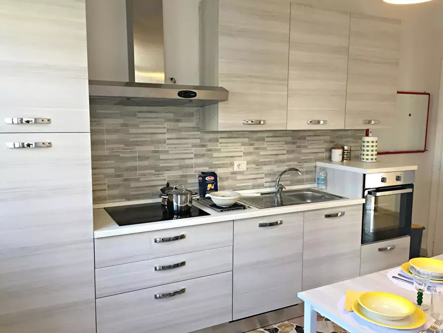 Immagine 8 di Camera in affitto  in Via Benedetto Marcello a Firenze