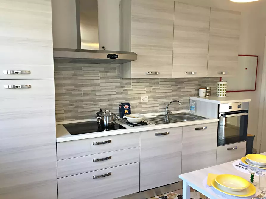 Immagine 8 di Camera in affitto  in Via Benedetto Marcello a Firenze