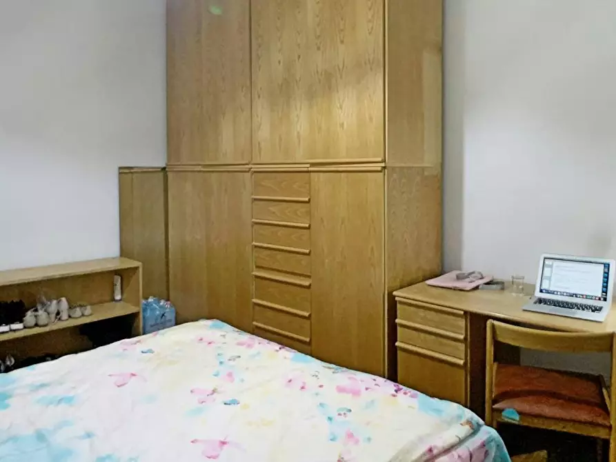 Immagine 2 di Camera in affitto  in Alzaia Naviglio Pavese a Milano