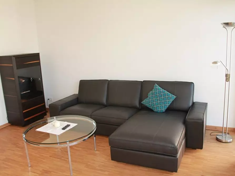 Immagine 7 di Appartamento in affitto  in Karl-Kunger-Straße a Berlin