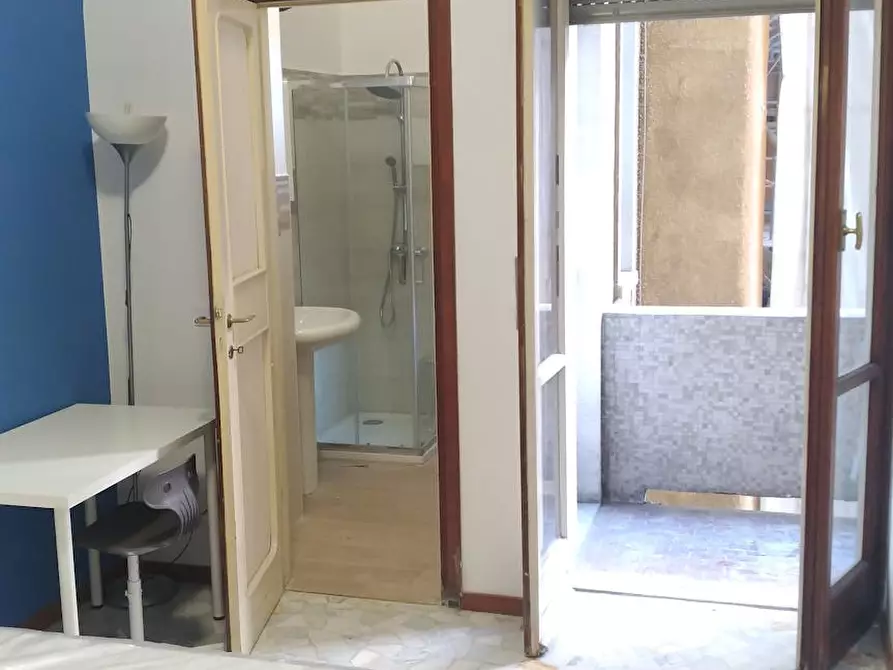 Immagine 4 di Camera in affitto  in Via Giosuè Carducci a Milano