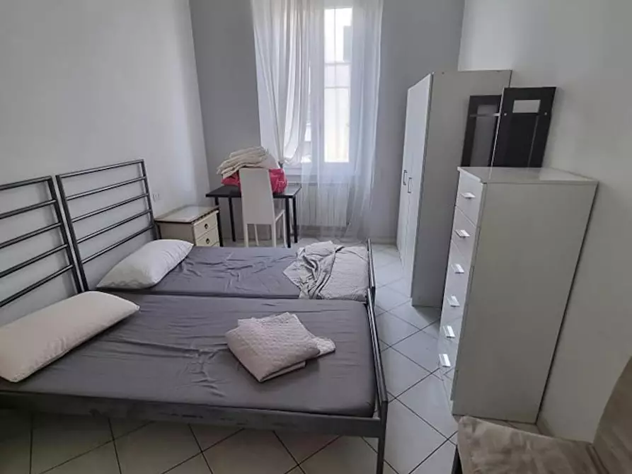 Immagine 7 di Camera condivisa in affitto  in Via Senese a Firenze